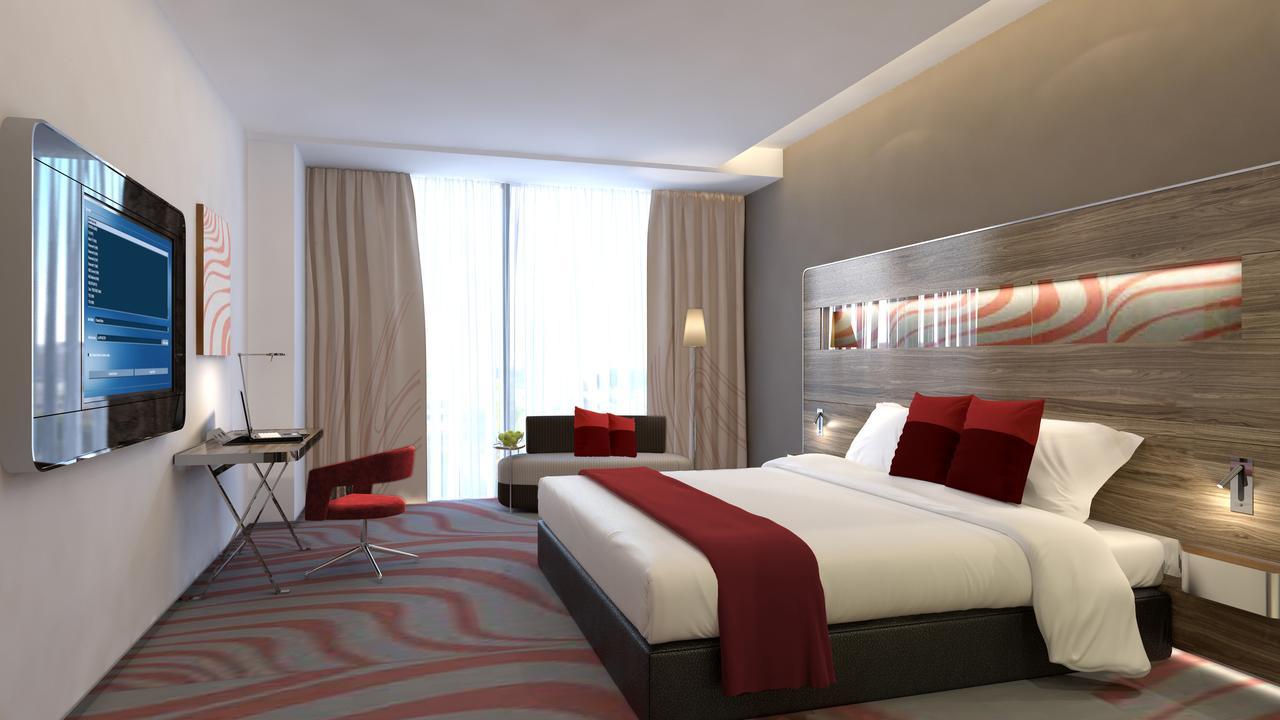 Novotel Rizhao Suning Exteriör bild