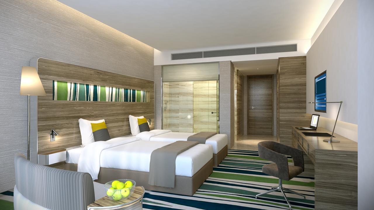 Novotel Rizhao Suning Exteriör bild