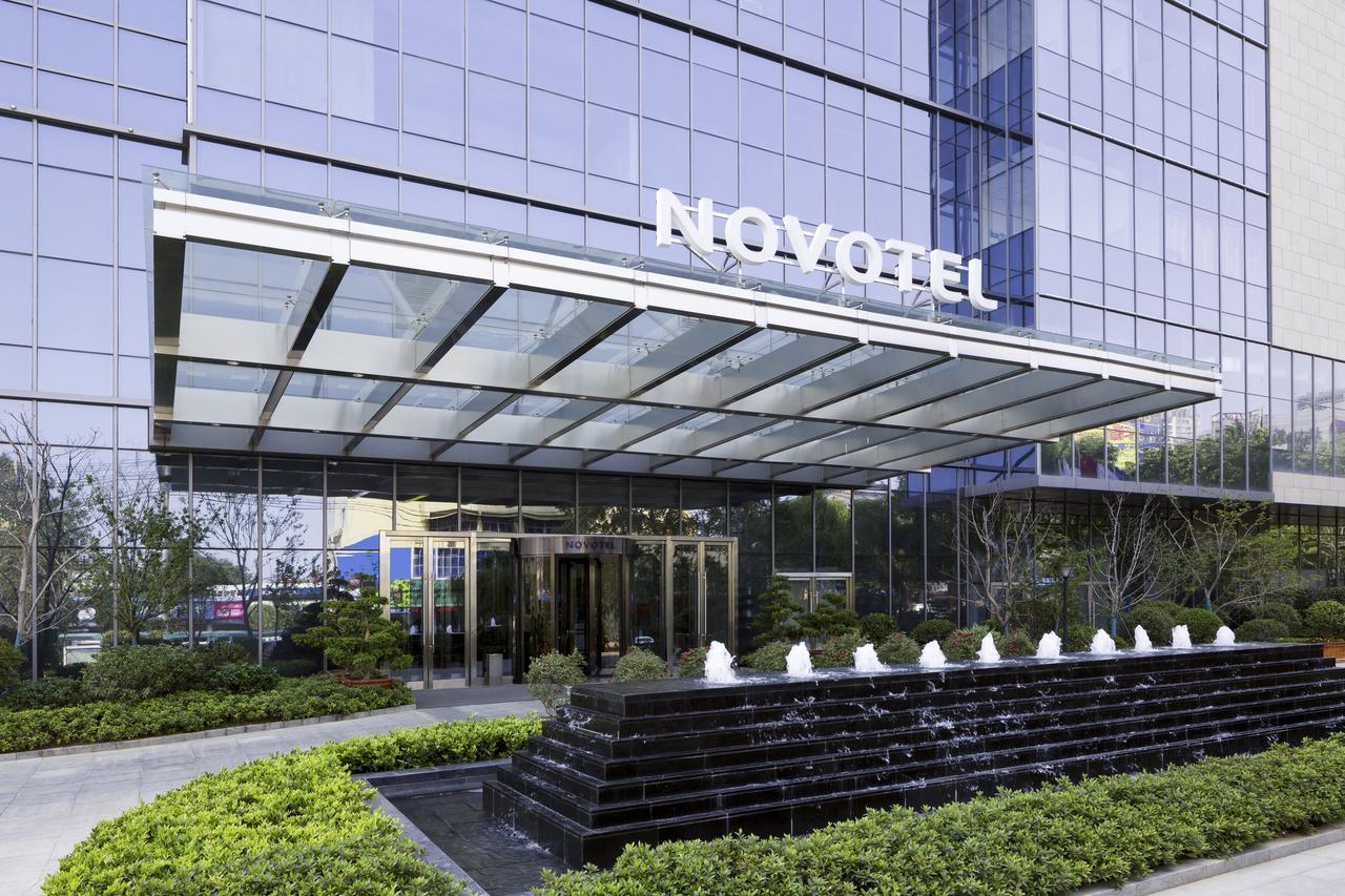 Novotel Rizhao Suning Exteriör bild