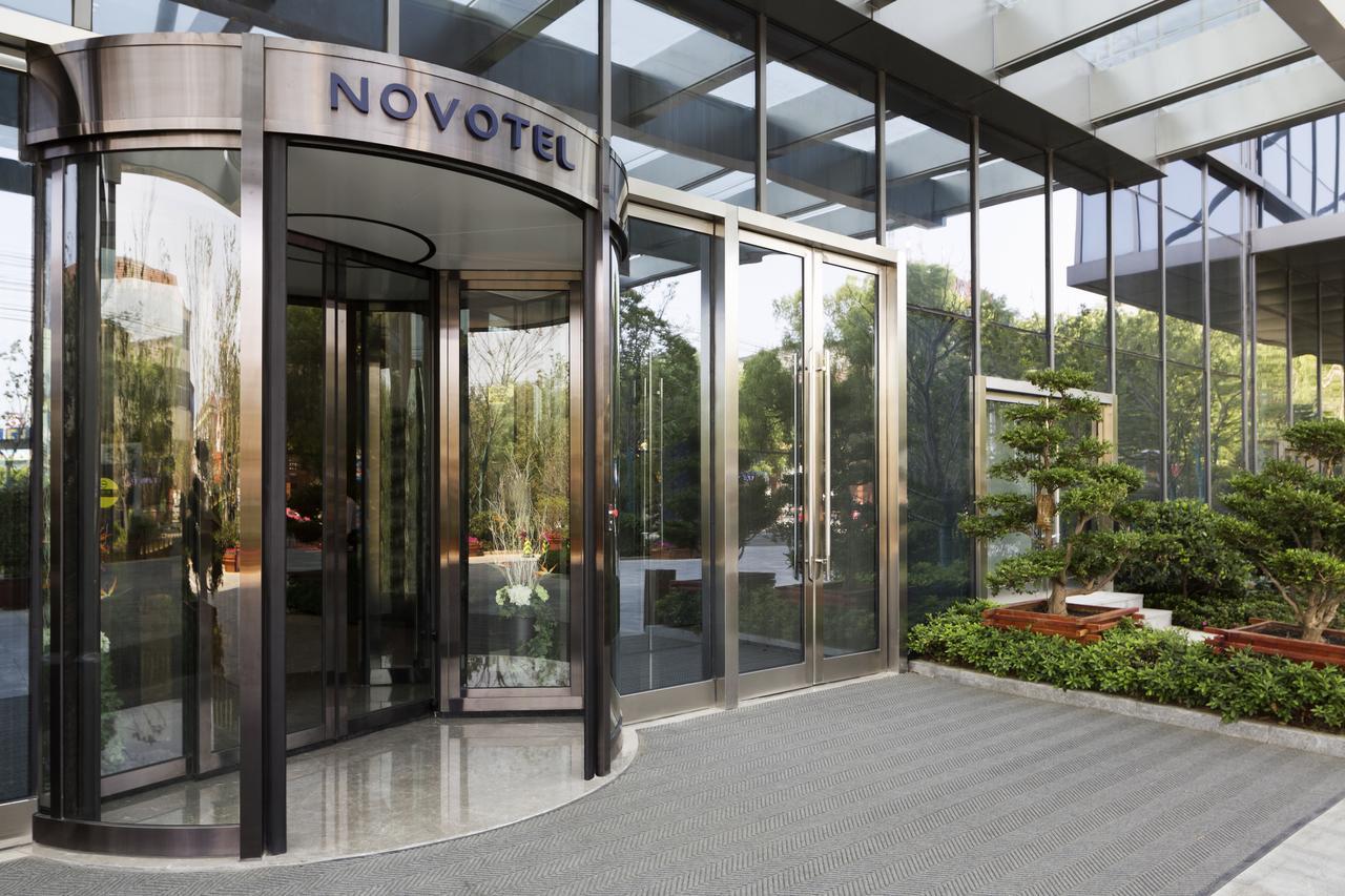 Novotel Rizhao Suning Exteriör bild