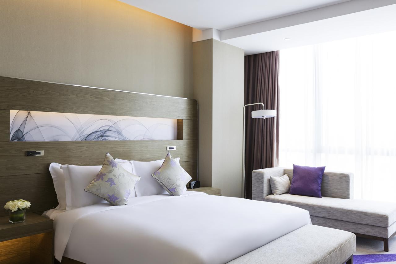 Novotel Rizhao Suning Exteriör bild