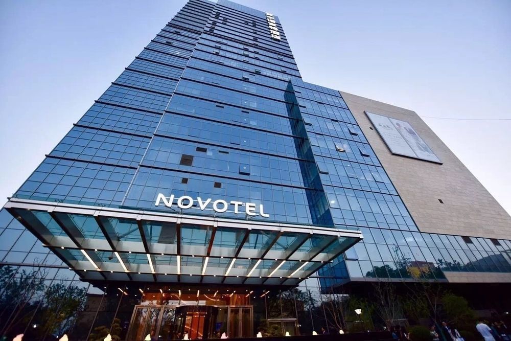 Novotel Rizhao Suning Exteriör bild